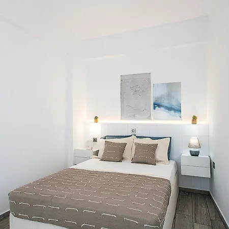 Апартаменты Capolavoro Sea View Villa, 6 Pers By Mps Скиатос