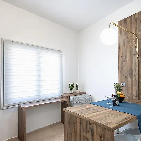 Apartament Capolavoro Sea View Villa, 6 Pers By Mps *