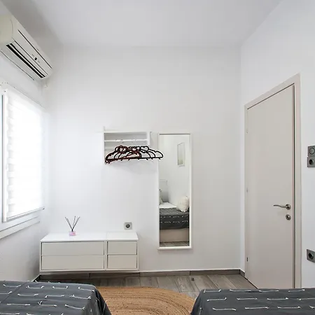 Appartement Capolavoro Sea View Villa, 6 Pers By Mps Skiathos-stad