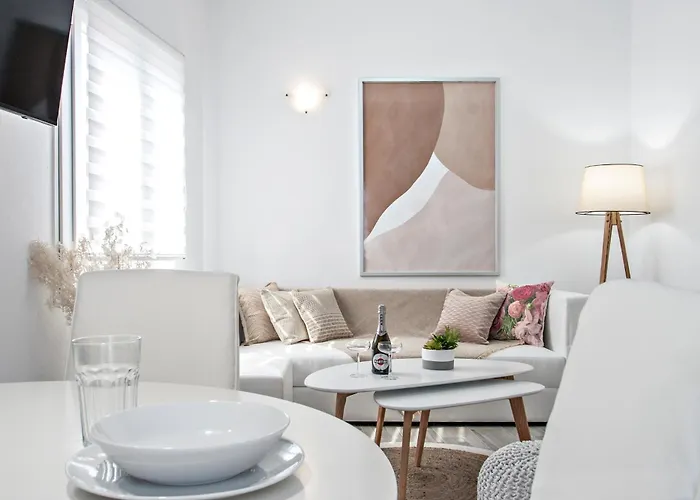 Capolavoro Sea View Villa, 6 Pers By Mps *